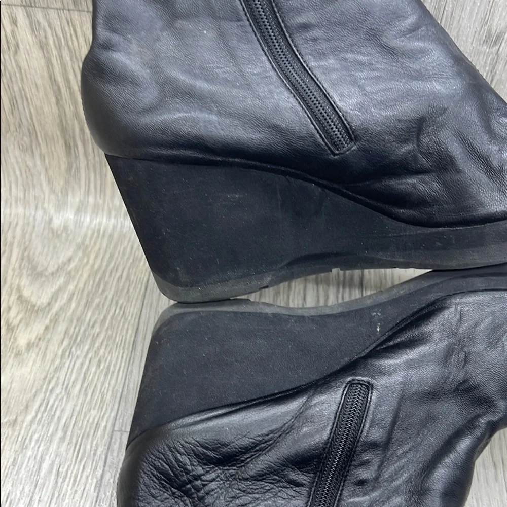 THIERRY RABOTIN wedge ankle boots trenton black